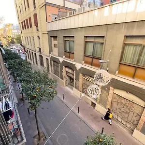 https://aparteasy-central-gracia-apartments.catalonia-hotels.com